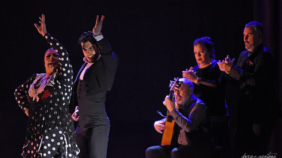 Alberto Sellés y Milagros Mengíbar. Espectáculo «Once». Jueves Flamencos de Cajasol. Sala Chicarreros, Sevilla. Foto: perezventana