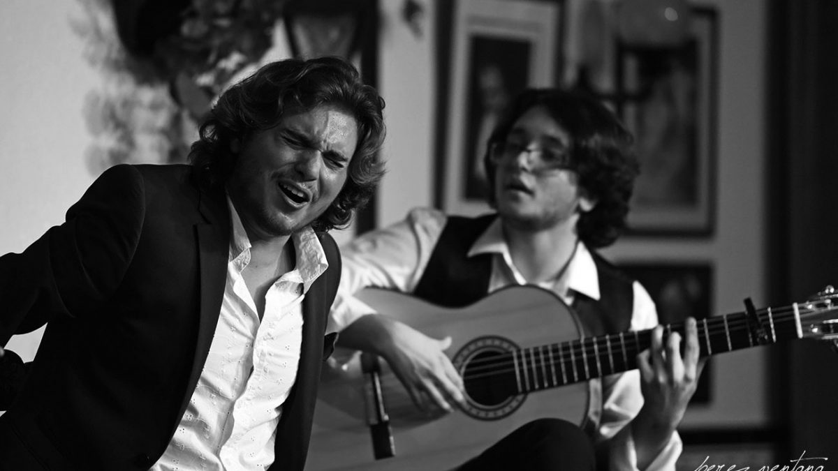 Manuel de la Tomasa y David de Arahal. Peña Flamenca Torres Macarena. 13 jun 2020. Foto: perezventana